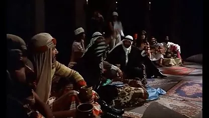گوشت ضرب و شتم من در ارایشگاه, راهنمای فیلم سکسی مادر و حرکت تند و سریع