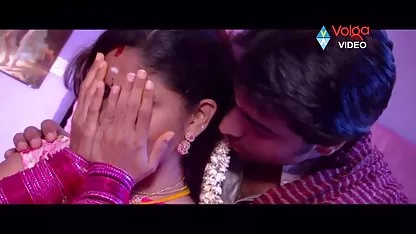'80s ویدیوسکس مادروپسر فرقه مجله تصویری XXX: نیمه شب آبی من یکی. دو